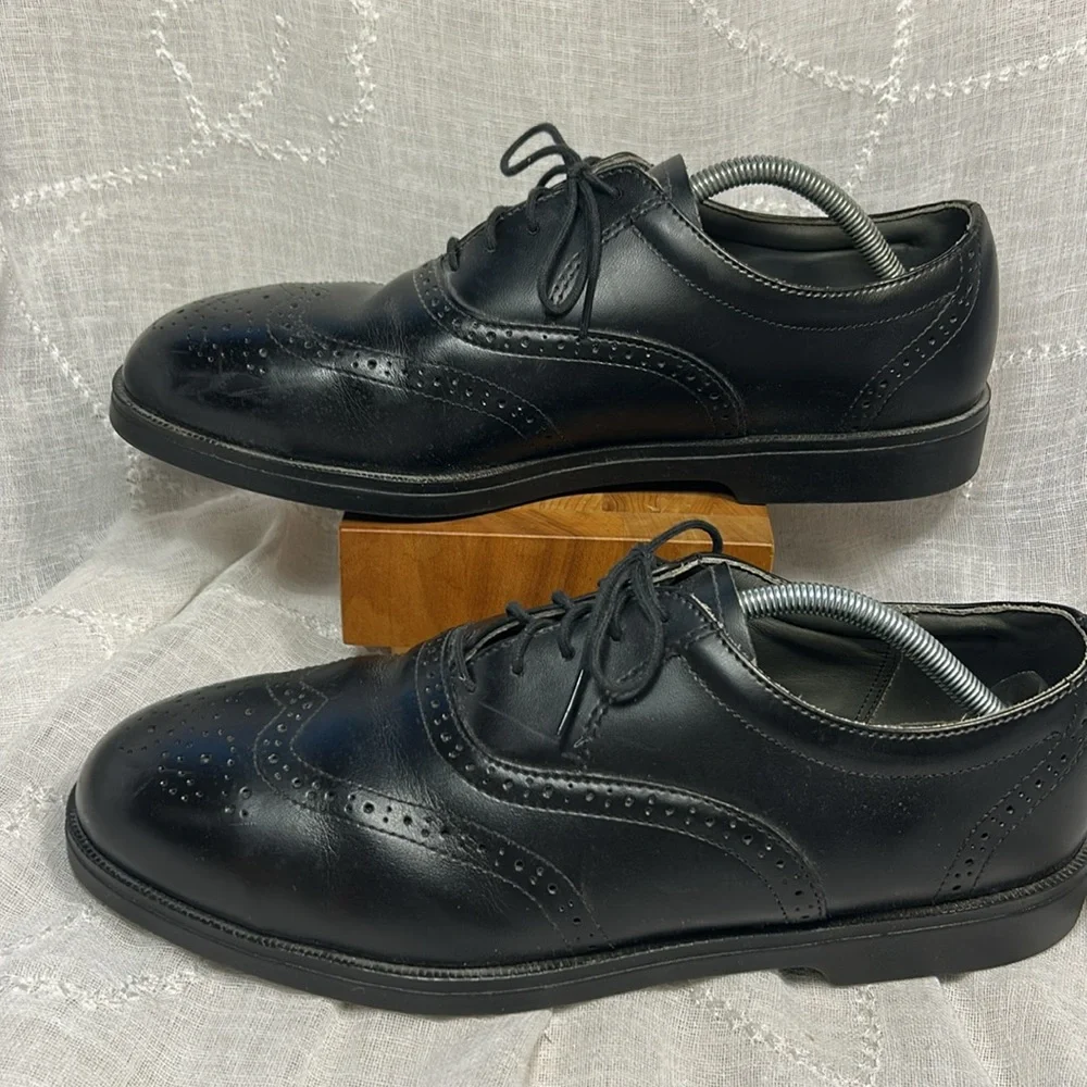 Red Wing almost new oxford leather shoes